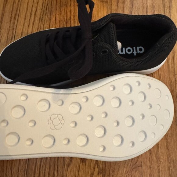 atom sneakers - Picture 6 of 8